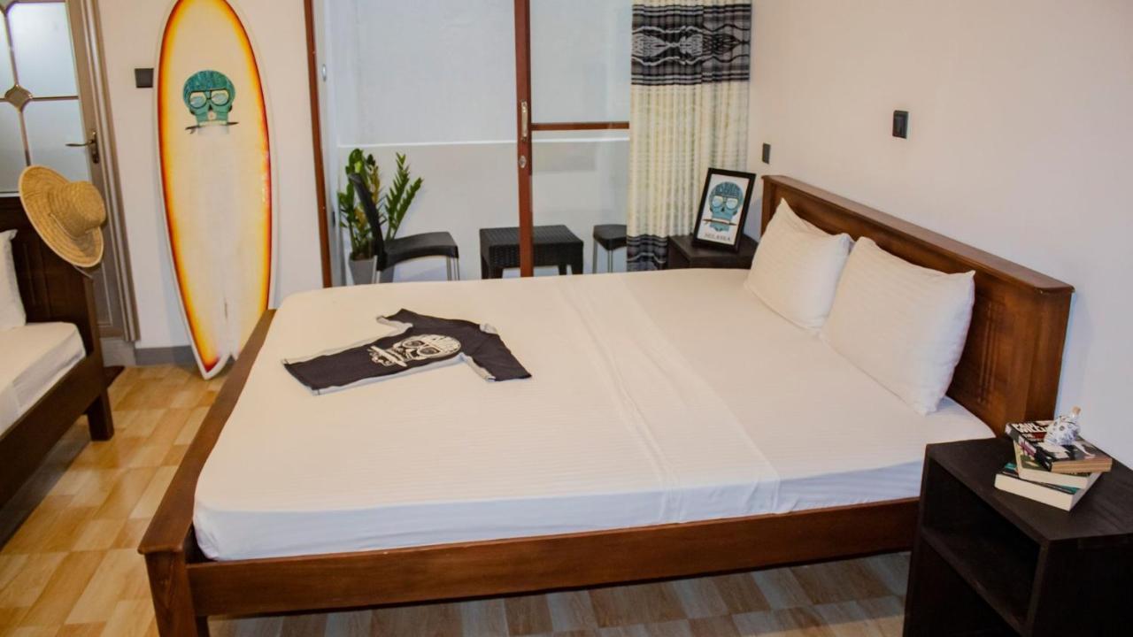 Hostel Surf & Party Weligama Exterior foto