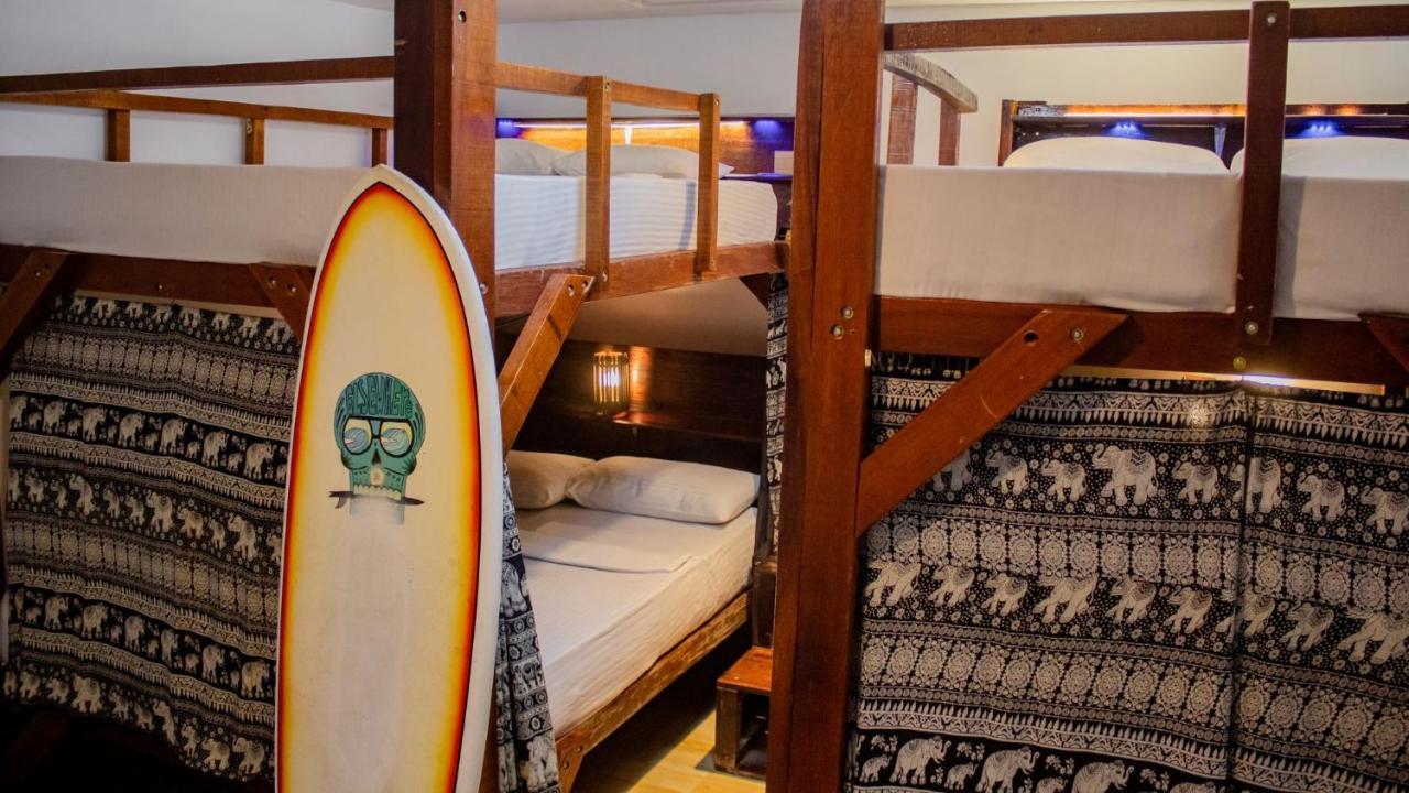 Hostel Surf & Party Weligama Exterior foto